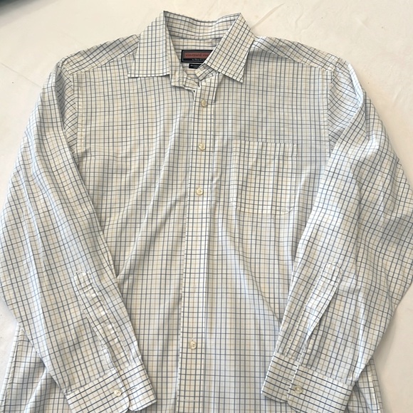 Vineyard, vines, Murray shirt, size medium - Picture 1 of 4